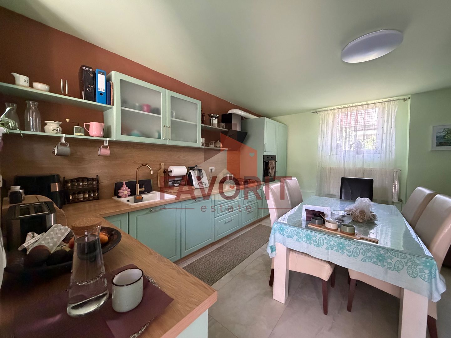 Casă +  teren 1.514 mp în Ianova | 4 camere | 2 băi - Poză 3