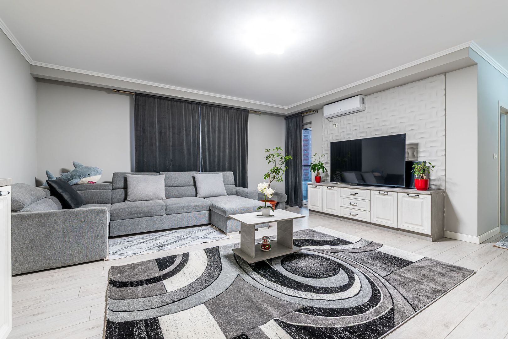 VÂNDUT! Apartament 2 camere, bloc nou, malul Mureșului - Poză 3