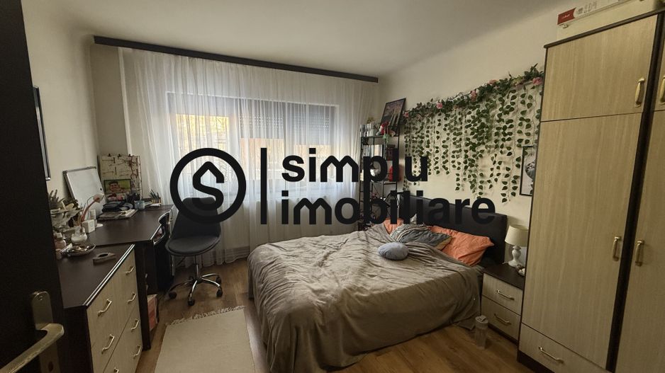 Apartament 3 camere decomandat - Poză 14