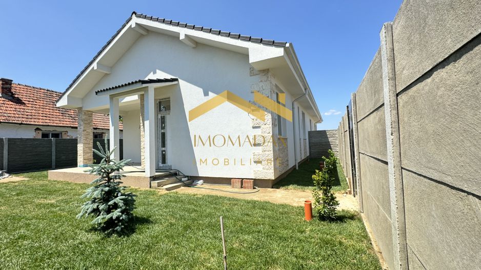 Bucovat-Duplex Parter-Curte Amenajata - Poză 2