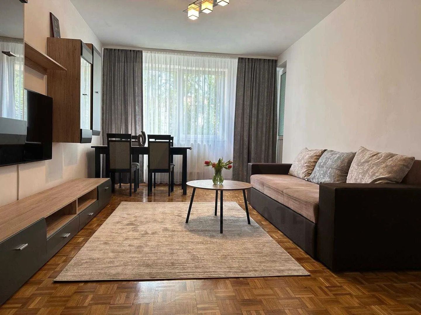 Apartament modern cu 2 camere etajul 1 balcon 6mp în cartieru Ștrand I - Poză 1