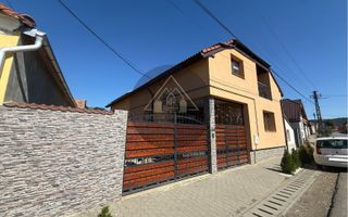 Casa de 4 camere, de vanzare - Poză 3