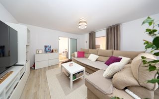 Casă renovată, teren 394 mp – Râșnov, str. Misu Popp, zonă centrală - Poză 2