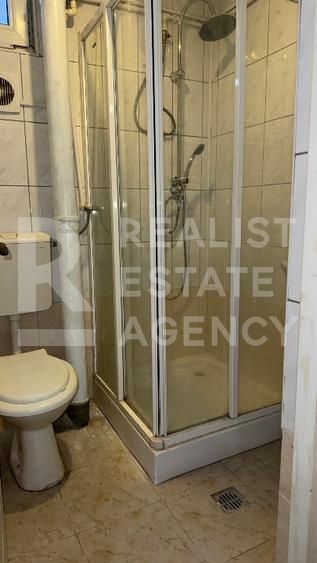 Vilă spațioasă, 6 camere, Copou -Sărărie - Poză 16