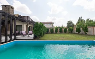 Vila cu piscina, 6 camere, 254mp utili, 815mp teren, com. Berceni - Poză 40