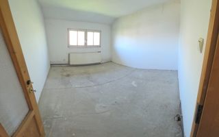 Apartament 4 camere – 70 mp utili + pod 30 mp – Etaj 5 – Preț 48.000 € - Poză 9