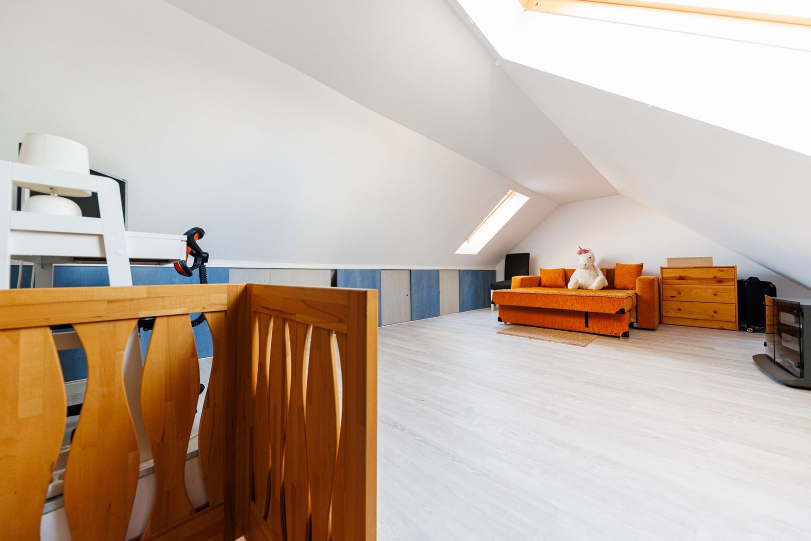 Casă primitoare și cochetă în Dumbrăvița – langa pădure și lac | Com 0 - Poză 22