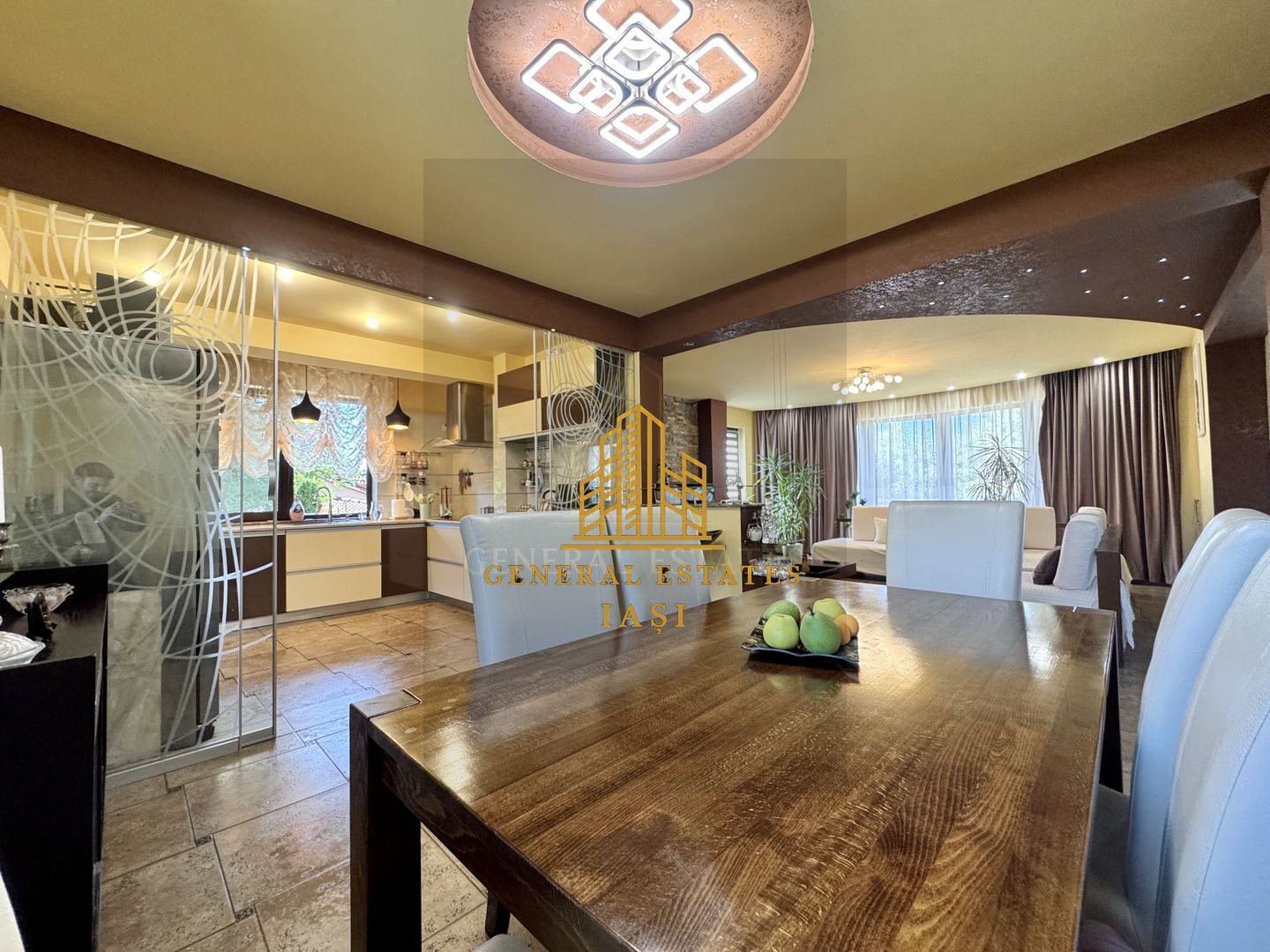 Vânzare Casă D+P+E - Full echipată în Bucium, Plopii fară soț - Poză 12