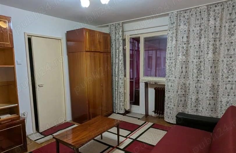Apartament 3 camere zona Kiriac - Poză 2