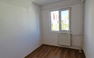 Aparament de vanzare in zona Craiovita - Poză 19
