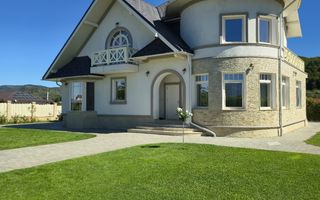 Casă de Vis de Vânzare – Râșnov, Zona Glăjărie (Râul Mare) - Poză 1