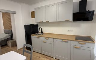 Casă în Oradea cartierul Velența curte 24 mp - Poză 3