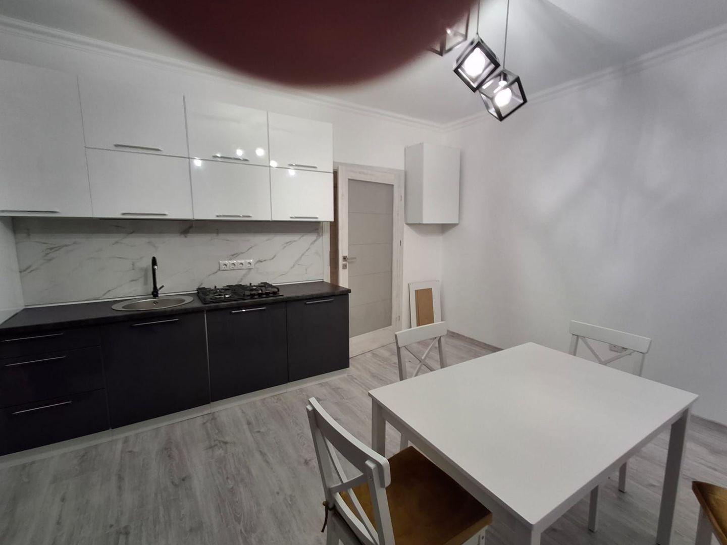 Apartament cu 3 camere la vila, de vanzare, zona Stefan cel Mare, Sibiu - Poză 7
