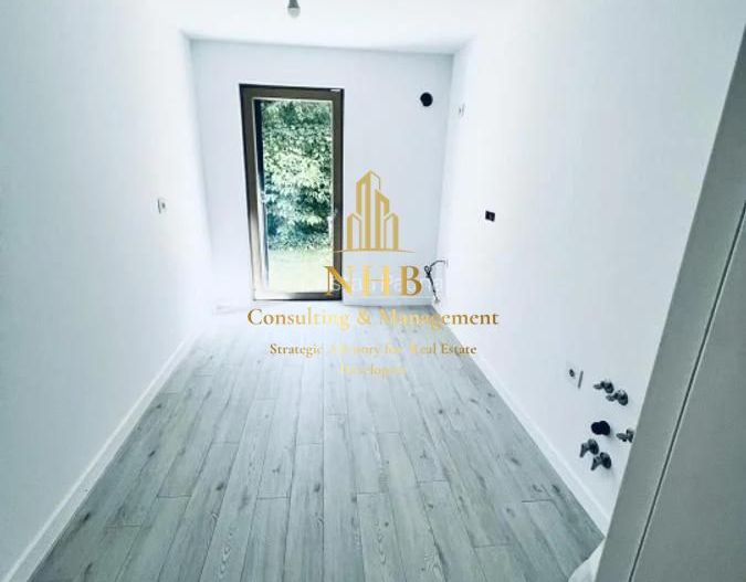 Apartament 2 camere in zona Unirii cu curte spatioasa de 146 mp - Poză 8