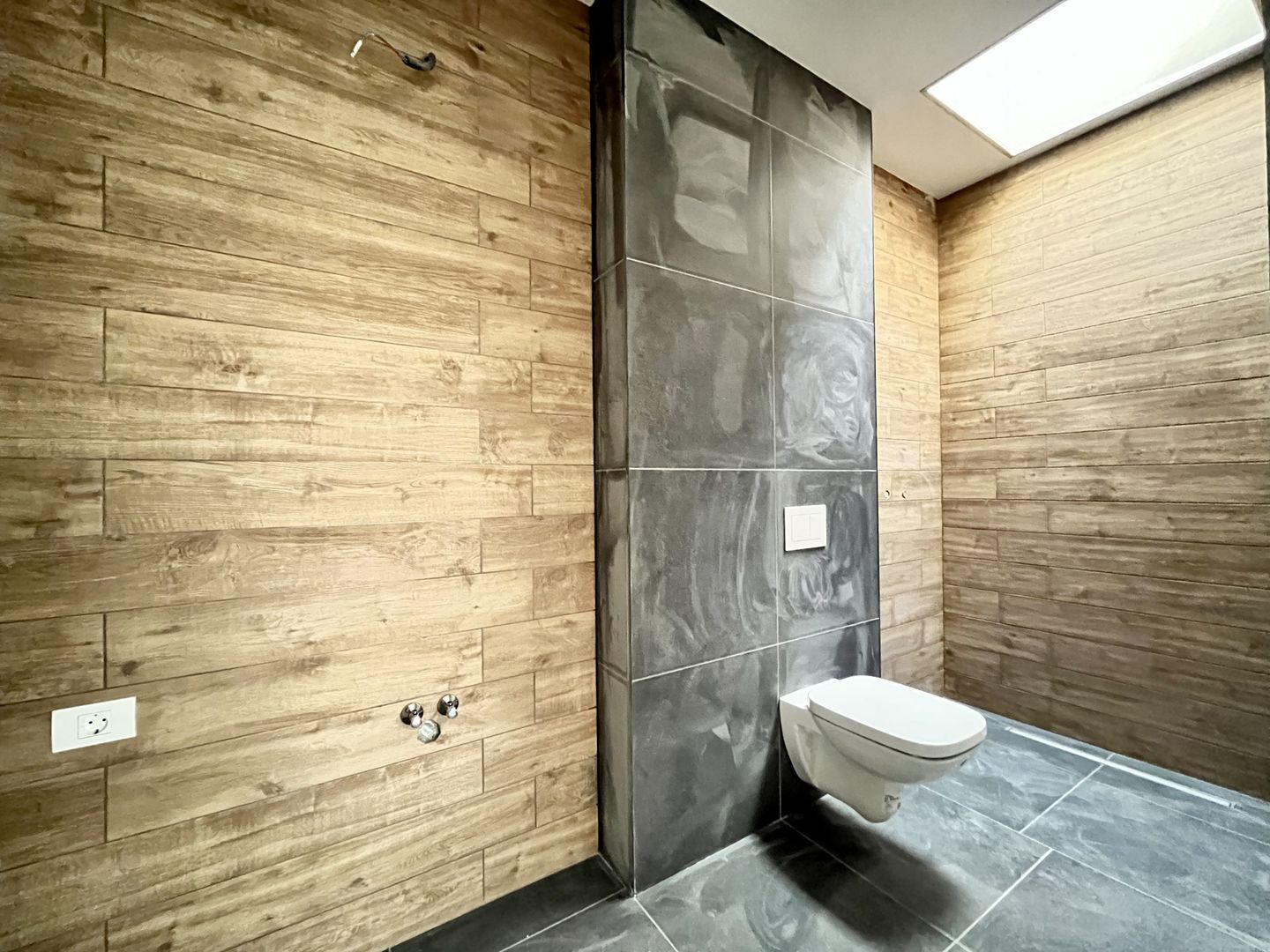 Casa individuala - 149 mp util - terasa rooftop cu jacuzzi de 32 mp - Poză 11