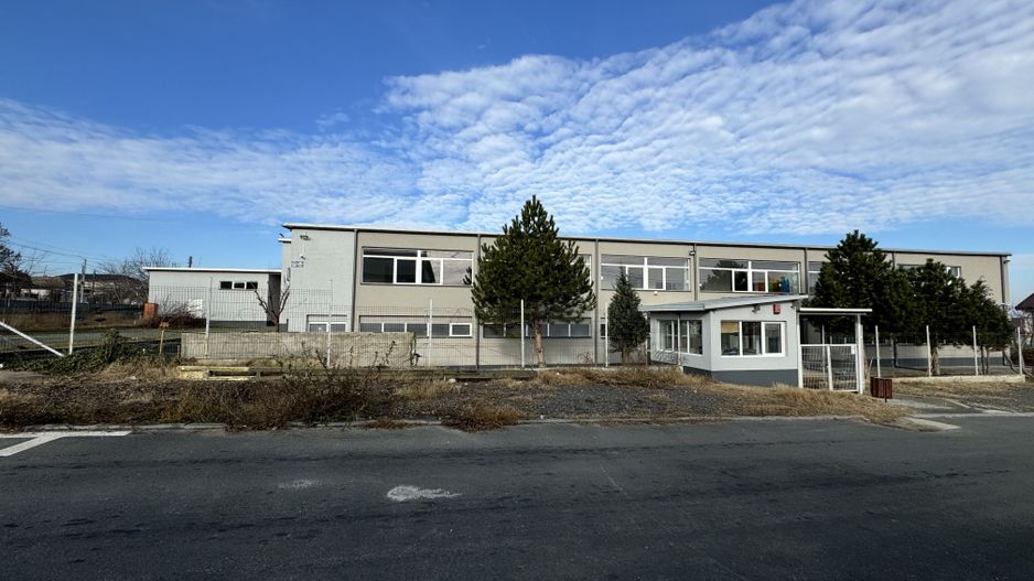 Hala productie P+1 si apartament de serviciu Navodari - c-tie beton - Poză 1