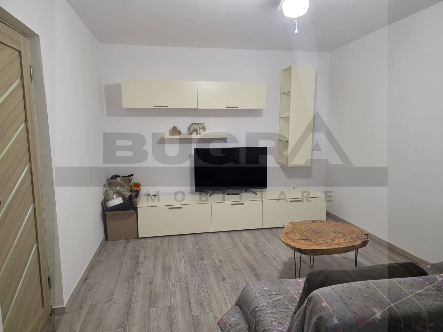 Apartament 2 camere 54mp, parcare, zona VIVO - Poză 4