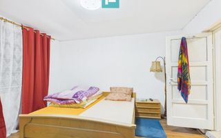 Casă cu 4 camere și teren de 800 mp în Zerind - Poză 6