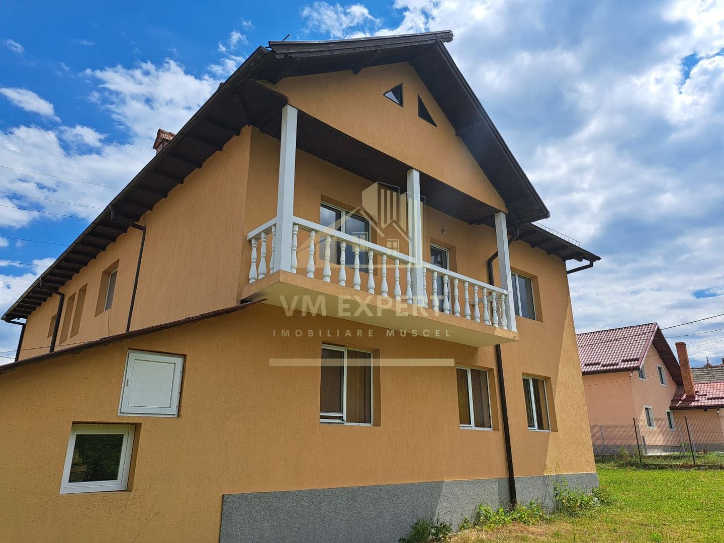 VILA 8 CAMERE, TEREN 1500 MP, BUGHEA DE SUS, ARGES - Poză 13