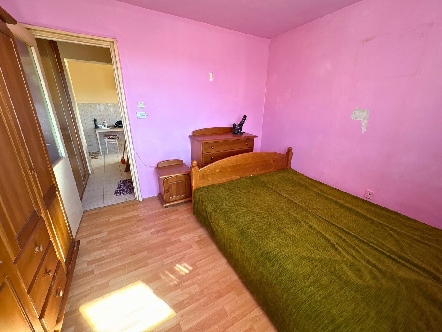 Apartament 2 camere 47,5 M² + balcon 7,5 M² cu priveliste Simeria - Poză 6