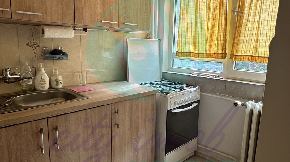 Garsoniera langa METROU - Poză 7