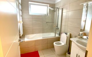 Apartament cu 3 camere , loc de parcare POSIBIL IN RATE!!! - Poză 8