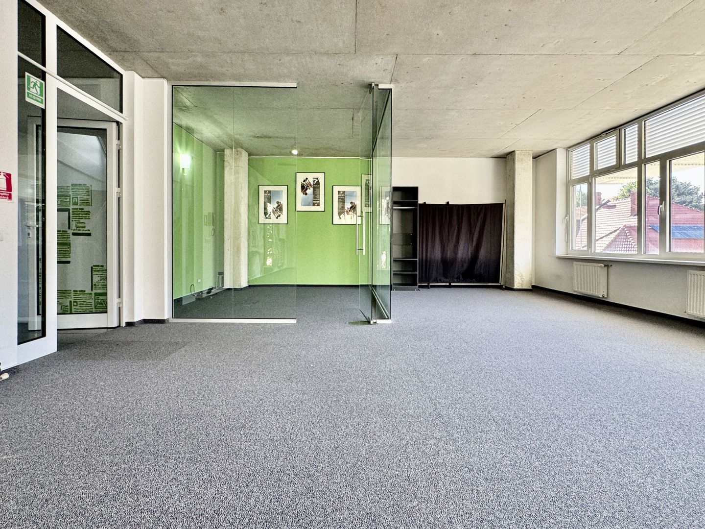 Clădire de birouri în zona Centrală - Poză 2