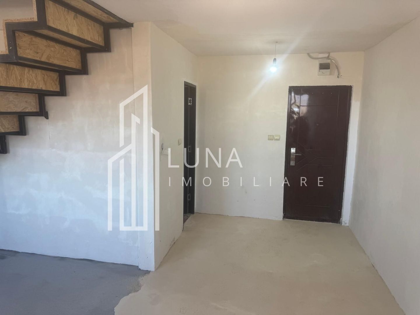 Apartament 3 camere, 65 mp, etaj 4+mansardă, Sângeorgiu de Mureș - Poză 3