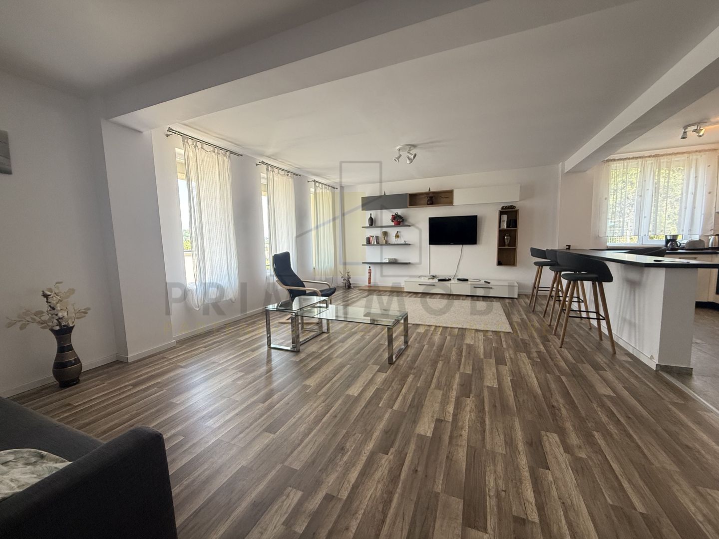 Casa individuala, Premium, Bucium, zona linistita - Poză 1