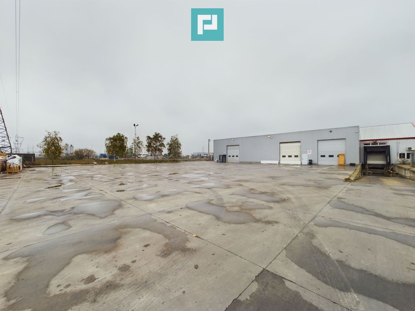 Hală cu birouri și platformă betonată de 2.500 mp - Poză 7