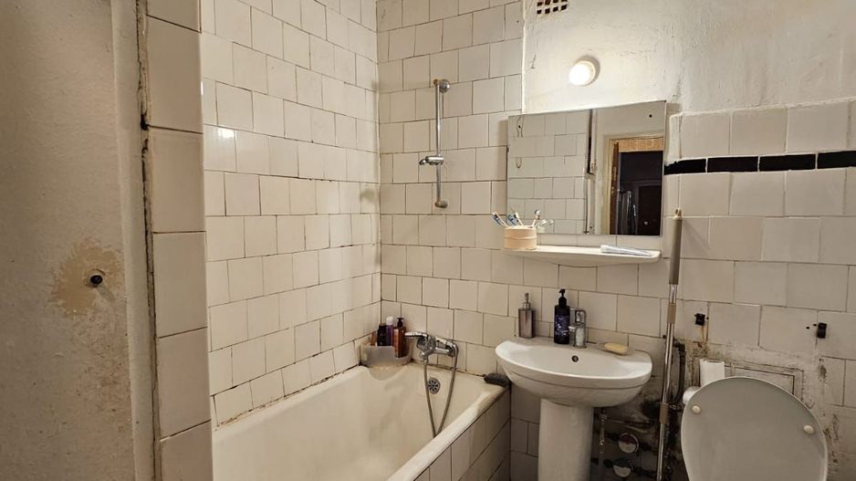 De vanzare apartament cu 4 camere , Soseaua Giurgiului sector4 - Poză 9
