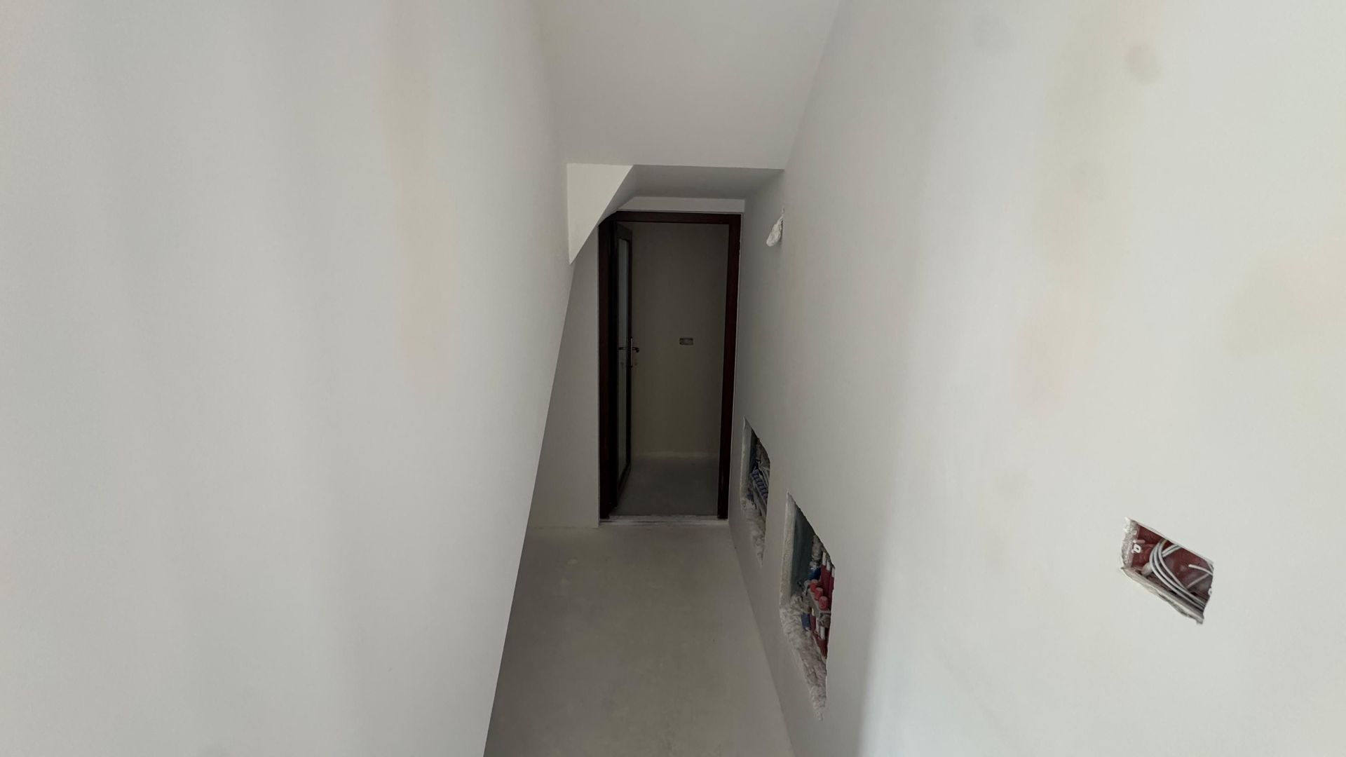 COMISION 0 | Duplex 5 camere| 125 mp utili |300 mp Teren |Dumbrăvița - Poză 6