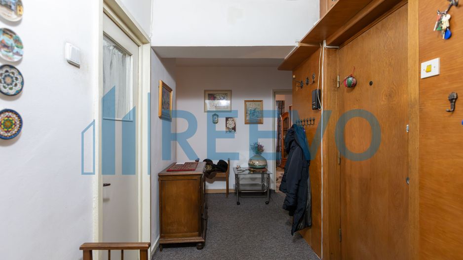Apartament 4 camere, et. 1, str. 9 Mai, Bacău - Poză 17