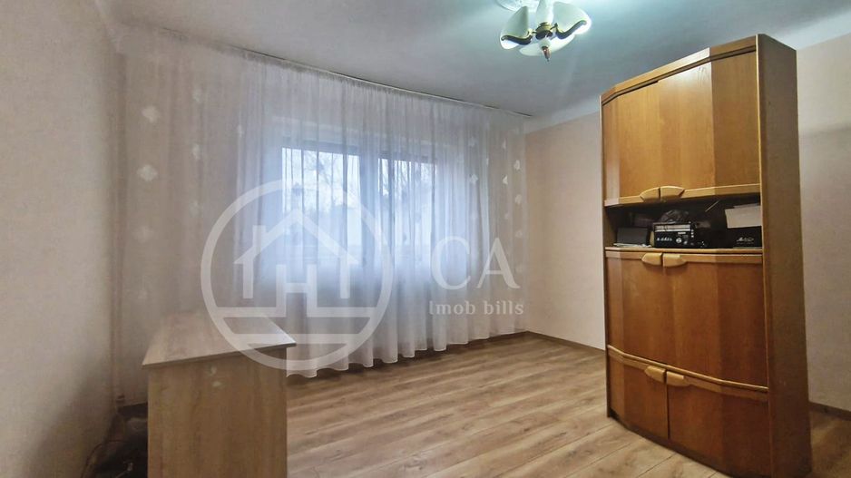 Casa de vanzare cu 3 camere, in zona Oncea, Oradea - Poză 10