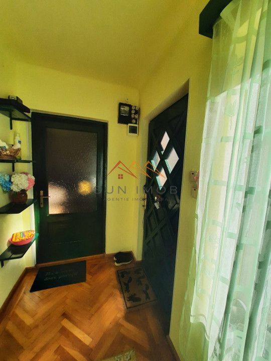 De Inchiriat, Casa de vacanta, P+M, 6 camere, Breaza, Judetul Prahova - Poză 5