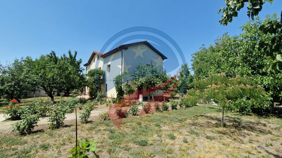 CASA P +E  5 camere -Cosoveni - Poză 4