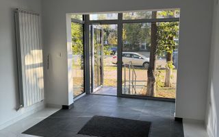 Spațiu comercial de 60 mp în Podu Roș, la Bulevardul Socola, Iași - Poză 5