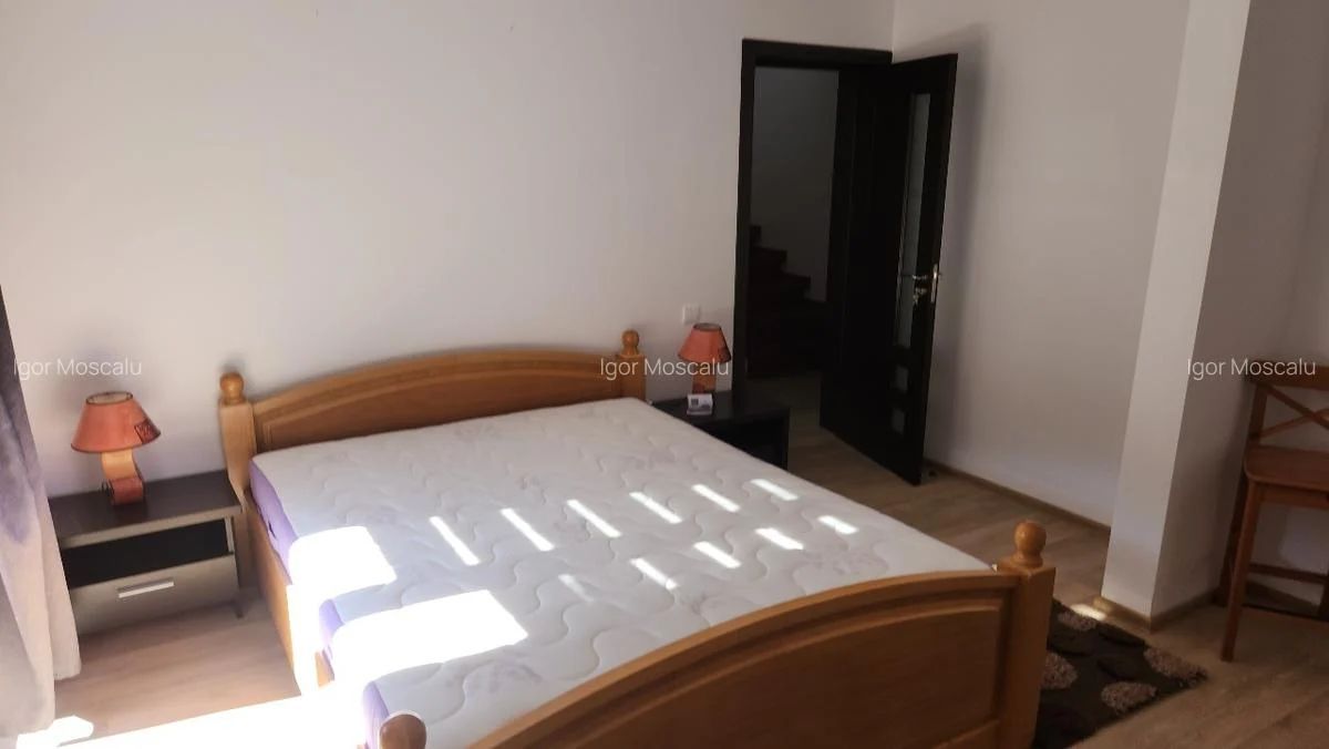 Cartierul Green Park Villas casa cu 3 dormitoare 1300 euro neg - Poză 11