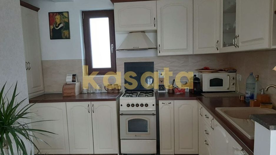 Casă individuală 3 camere de vânzare | Tunari | curte proprie - Poză 7