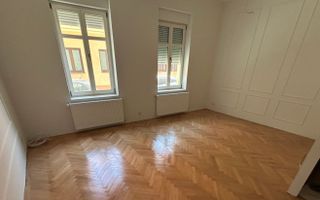 Apartament ULTRACENTRAL de vânzare - Poză 4