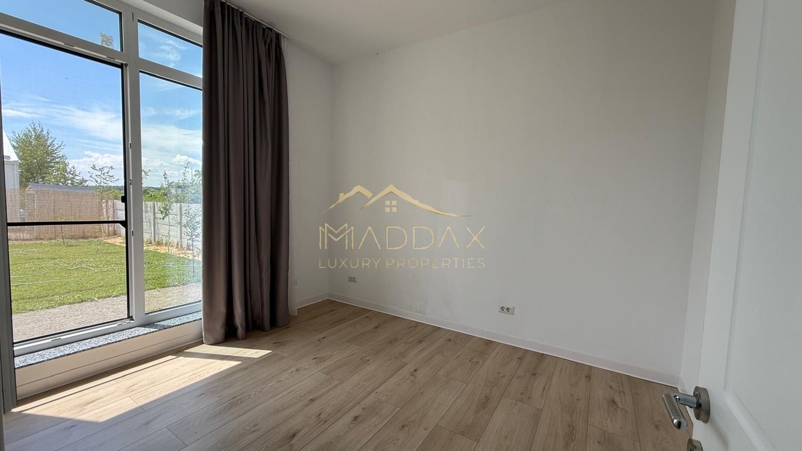***CASA MODERNA 4 camere ***LUX***Gradina 450 mp//Ostratu//CORBEANCA - Poză 7
