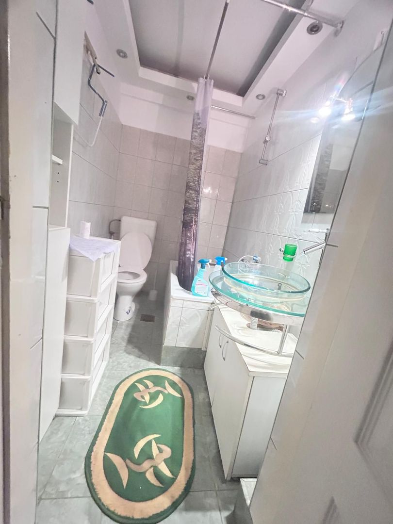 🏡 Apartament 3 camere de închiriat – casă la curte, Lacul Tei - Poză 11