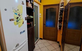 Vand apartament 2 camere 14 Mai - Poză 6