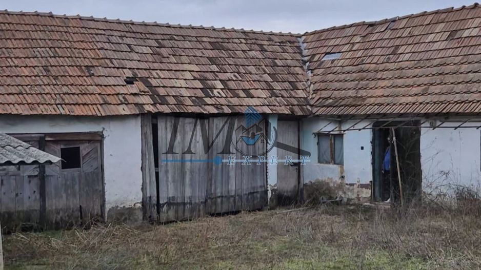 Casa batraneasca de vanzare in Tartaria - Poză 6