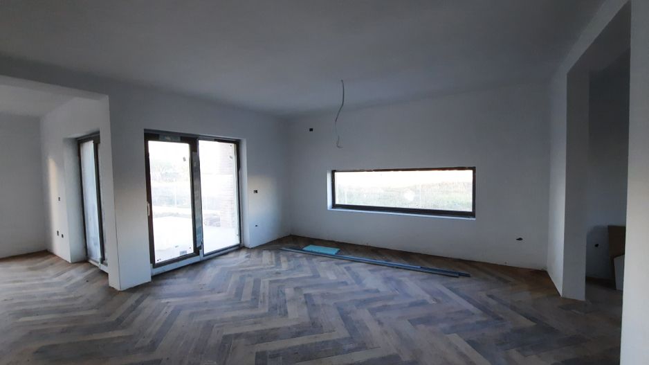 Duplex luminos si bine compartimentat - Poză 30