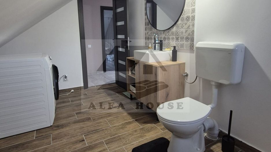Apartament cu 4 camere in casa - zona Centrul Civic - Poză 15
