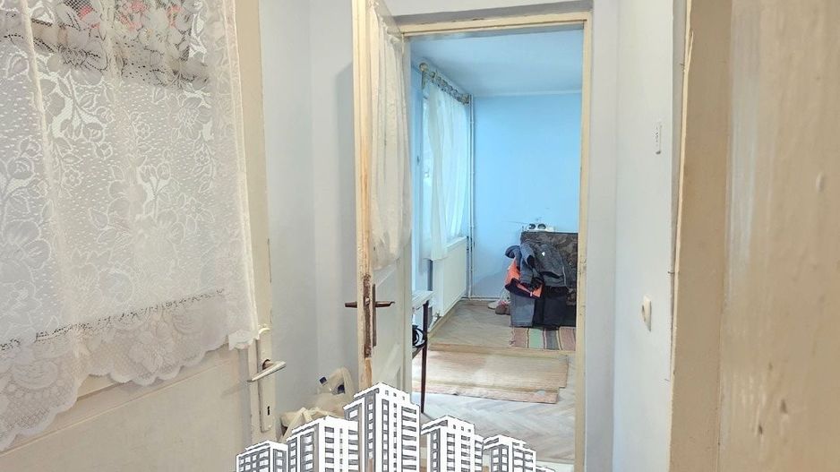 VILĂ INDIVIDUALĂ P+1E, cu teren 400 mp, VASLUI - zona COPOU; - Poză 3