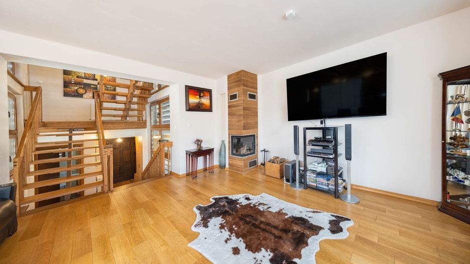 Vilă exclusivista 6 camere/ Panorama/Trei Brazi, Predeal - Poză 7