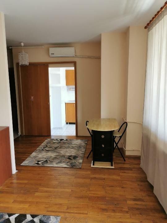 Garsonieră spațioasă de 50 mp, ultracentrală, renovată, Bd. Unirii - Poză 3