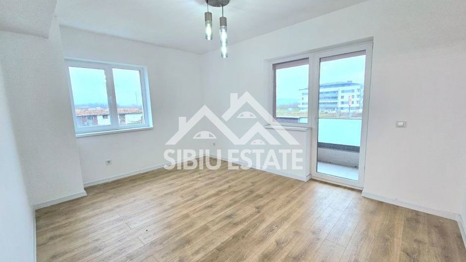 Apartament 3 camere decomanadate Calea Surii Mici - Poză 6